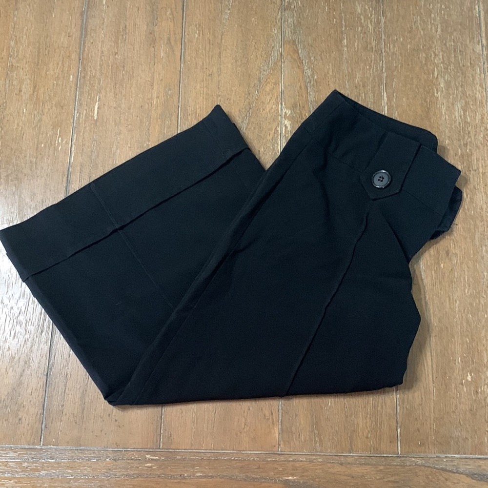 Capri slack